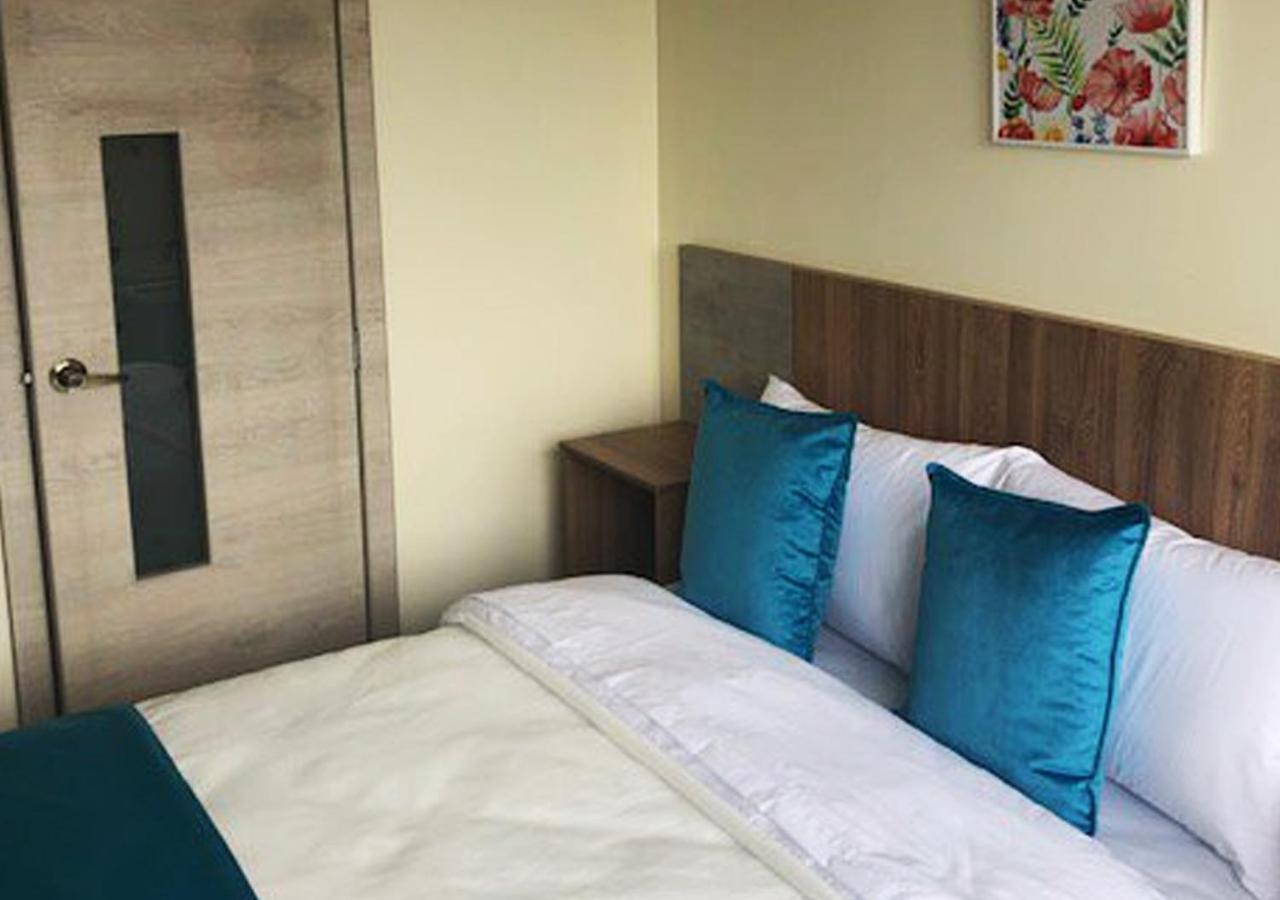 Hotel Suites La Fontana Ambato Exterior foto